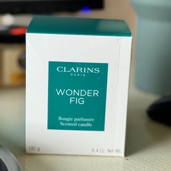 CLARINS Wonder Fig "Bougie Parfumee Scented Candle" -in box - Picture 2 of 4